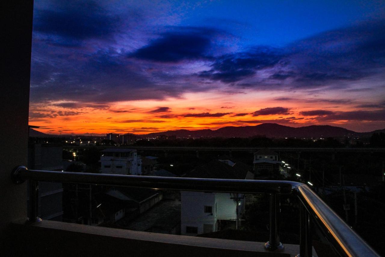 Sky Villa Hua Hin Guesthouse - Adults-Only Eksteriør bilde